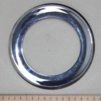 малое срединное кольцо колпака колеса 