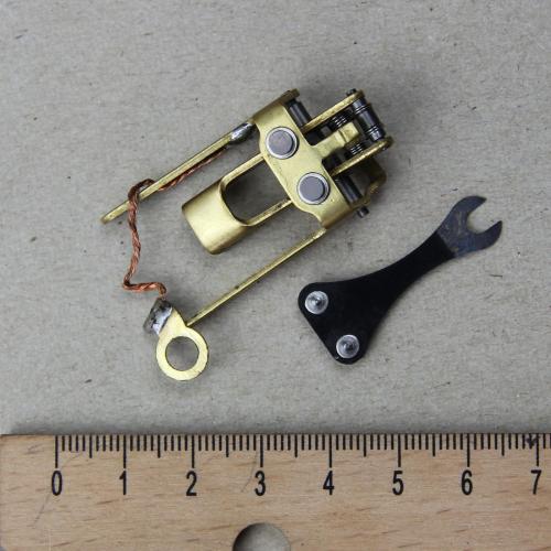 Artikelbild des Artikels “Benzinpumpe, Kontaktsatz “