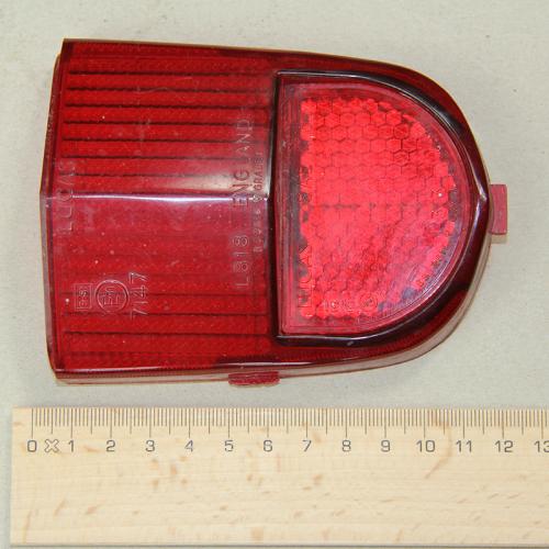 Product image of the product “Lens Red (2 Lens Rear Lamp), Used ”