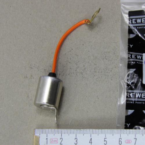 Product image of the product “Condenser ”