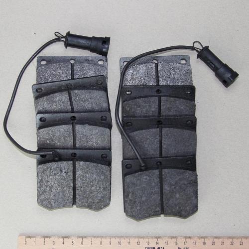 Product image of the product “Front Brake Pads ”