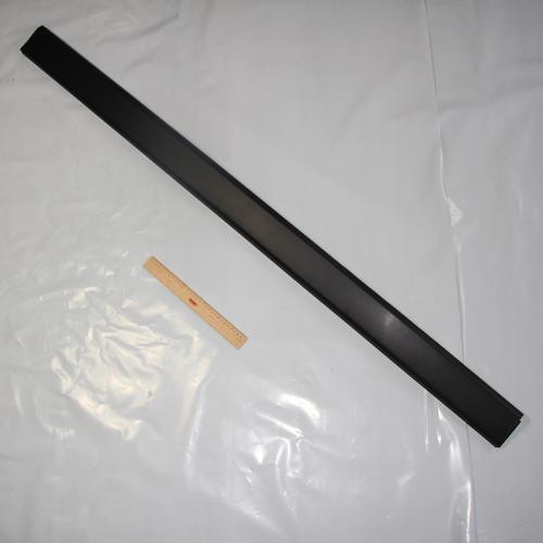 Product image of the product “Moulding Centre Bumper, Screw Fitting ”