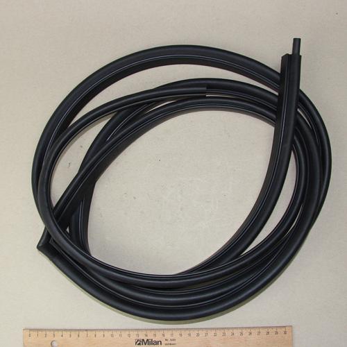 Product image of the product “Front Door Seal, RH ”