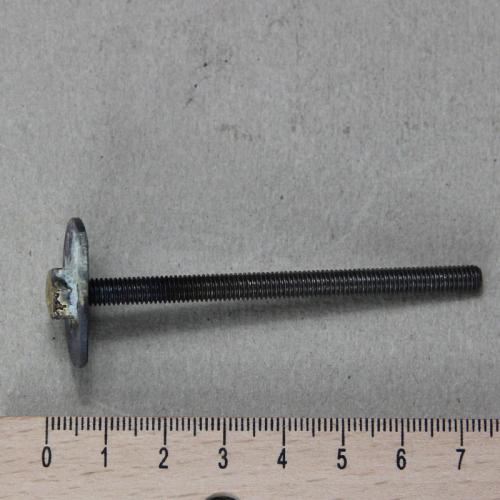 Product image of the product “Sill Moulding Ret, Stud ”