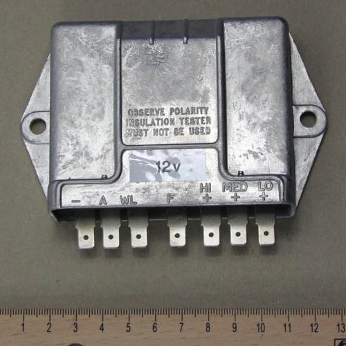 Product image of the product “Alternator, Voltage Regulator, 7 connectors (CAV), Exchange ”