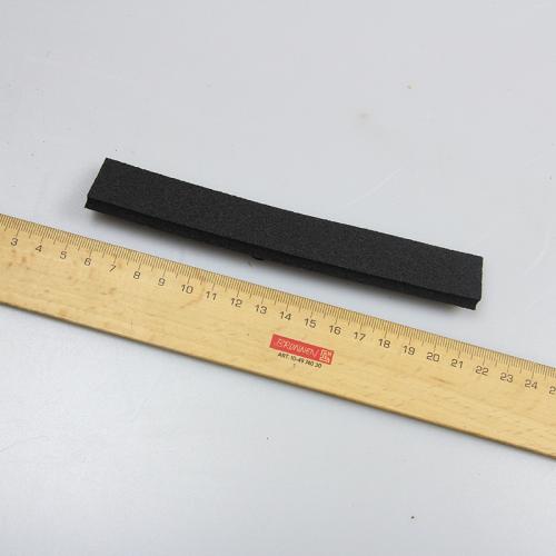 Artikelbild des Artikels “Benzinpumpe, Halter, Gummi “